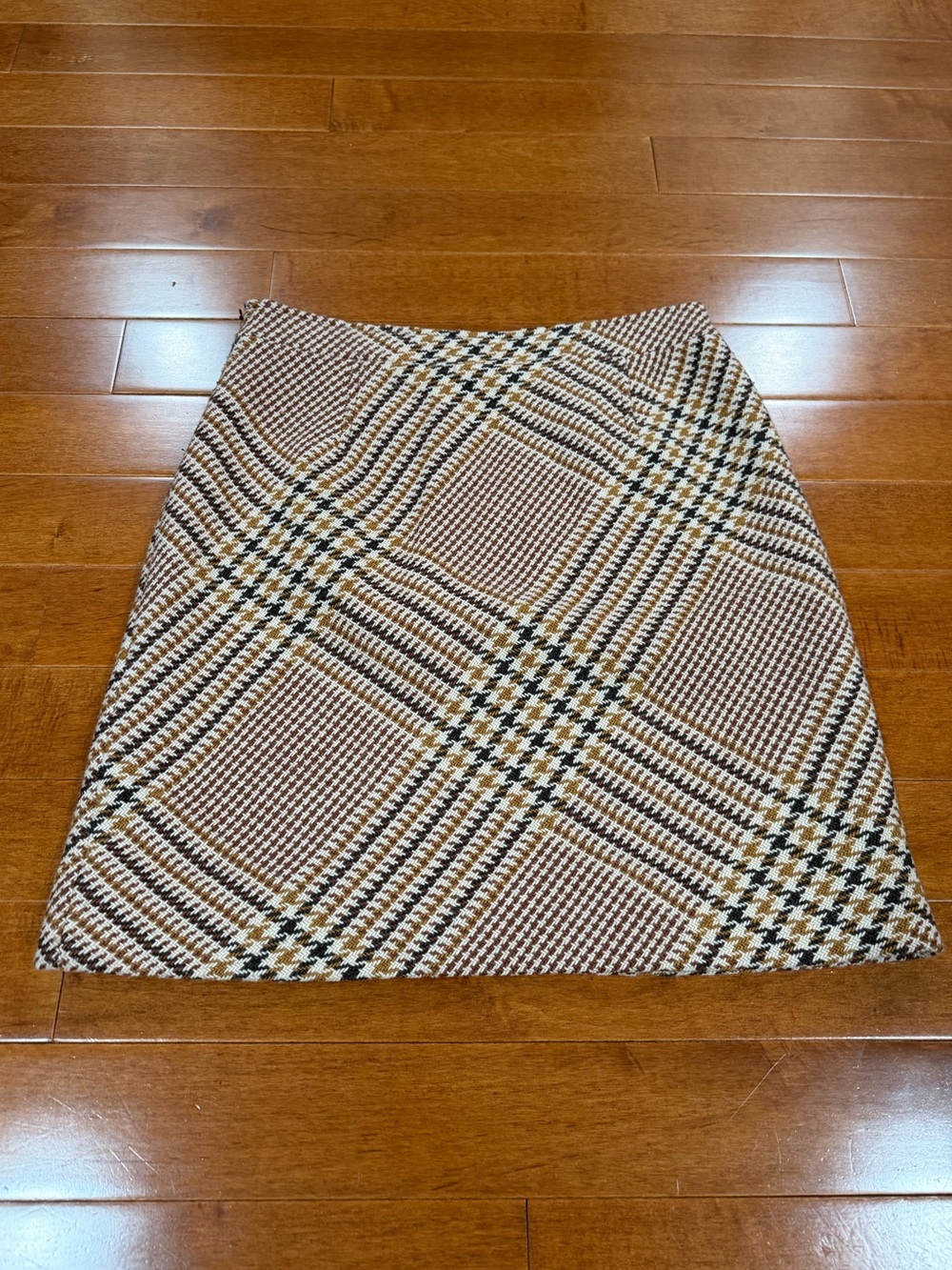 Tory Burch Brown Tan Plaid Wool Blend Skirt Sz. 10 - Picture 4 of 6